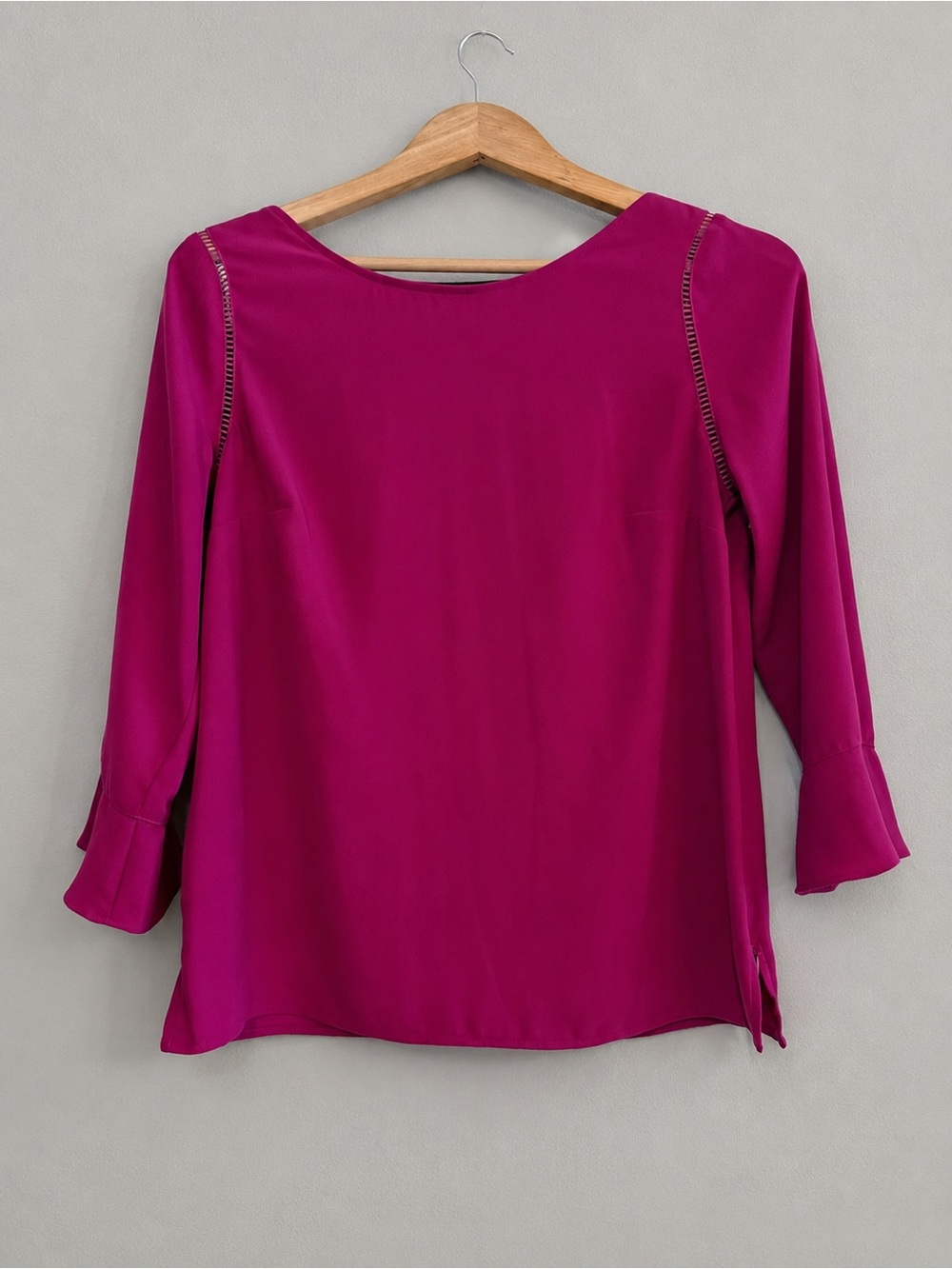 Talbots XS Fuchsia Pink Blouse Side Zip Bell Sleeve Ladder Trim Dressy Top